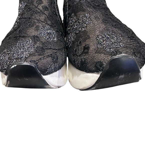 Lace Mesh Wedge Platform Sneaker 6.5 (37) Black Floral Embroidery Slip-On Shoes - Picture 4 of 9